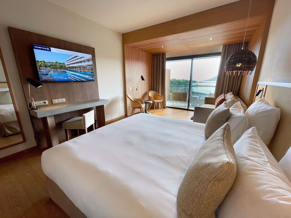 afbeelding van Junior suite, 1 kingsize bed, balkon, uitzicht op zee
