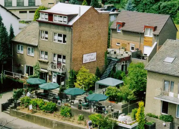 Pension Auberge de Dael - Tweepersoonskamer met gedeeld sanitair - FRONT