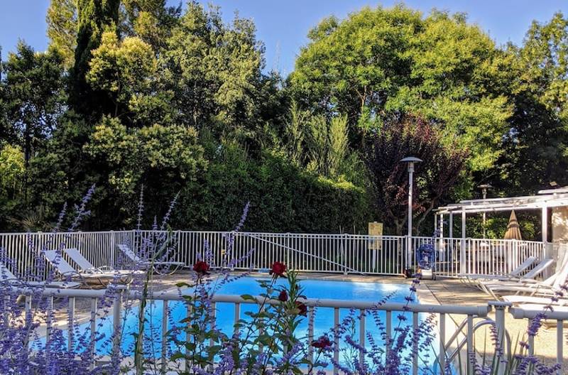 Novotel Aix en Provence Beaumanoir Les 3 Sautets in AixenProvence