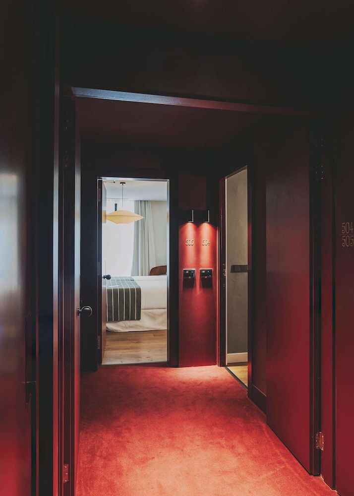 afbeelding van Family Room, Connecting Rooms, City View for 5