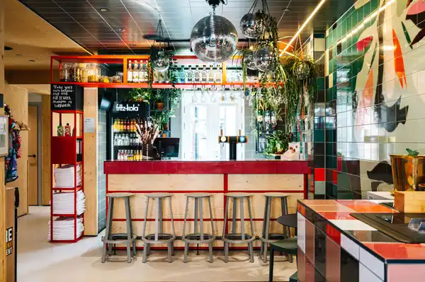 The Green Elephant Hostel & Spa - Prive Pod met gedeelde faciliteiten voor koppels - RESTAURANT