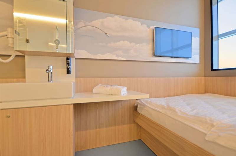 My Cloud Transit Hotel - Frankfurt Am Main www.hotelspecials.nl