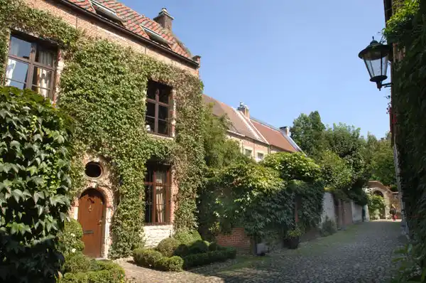 Secret Hotel Mechelen - Secret Special - SURROUNDING