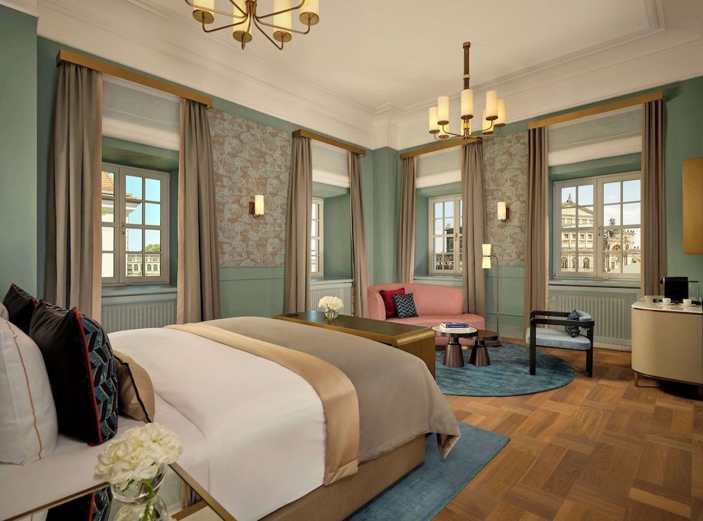 afbeelding van Kamer (Grand Palais View)