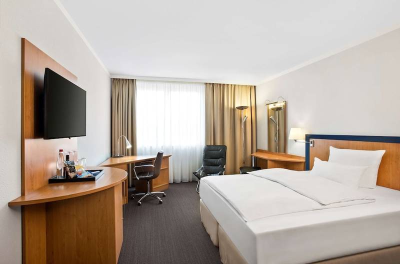 NH Frankfurt Airport West in Raunheim - de beste aanbiedingen!