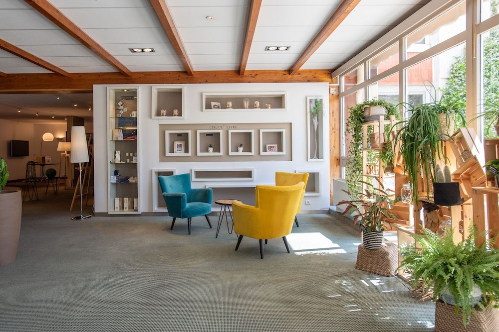 Novotel Aix en Provence Beaumanoir Les 3 Sautets in AixenProvence