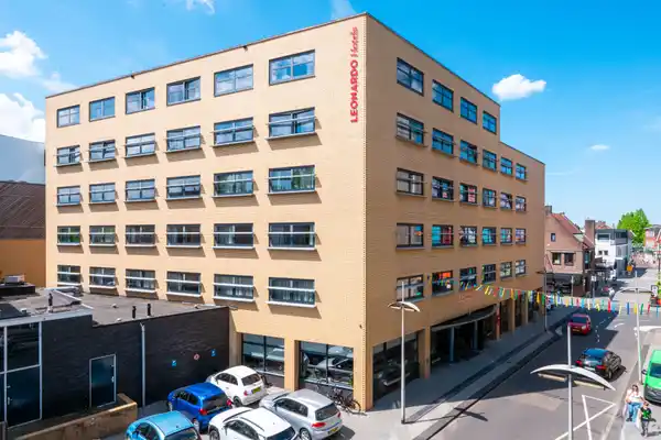 Leonardo Hotel Hengelo City Center - Comfort king kamer - MAIN