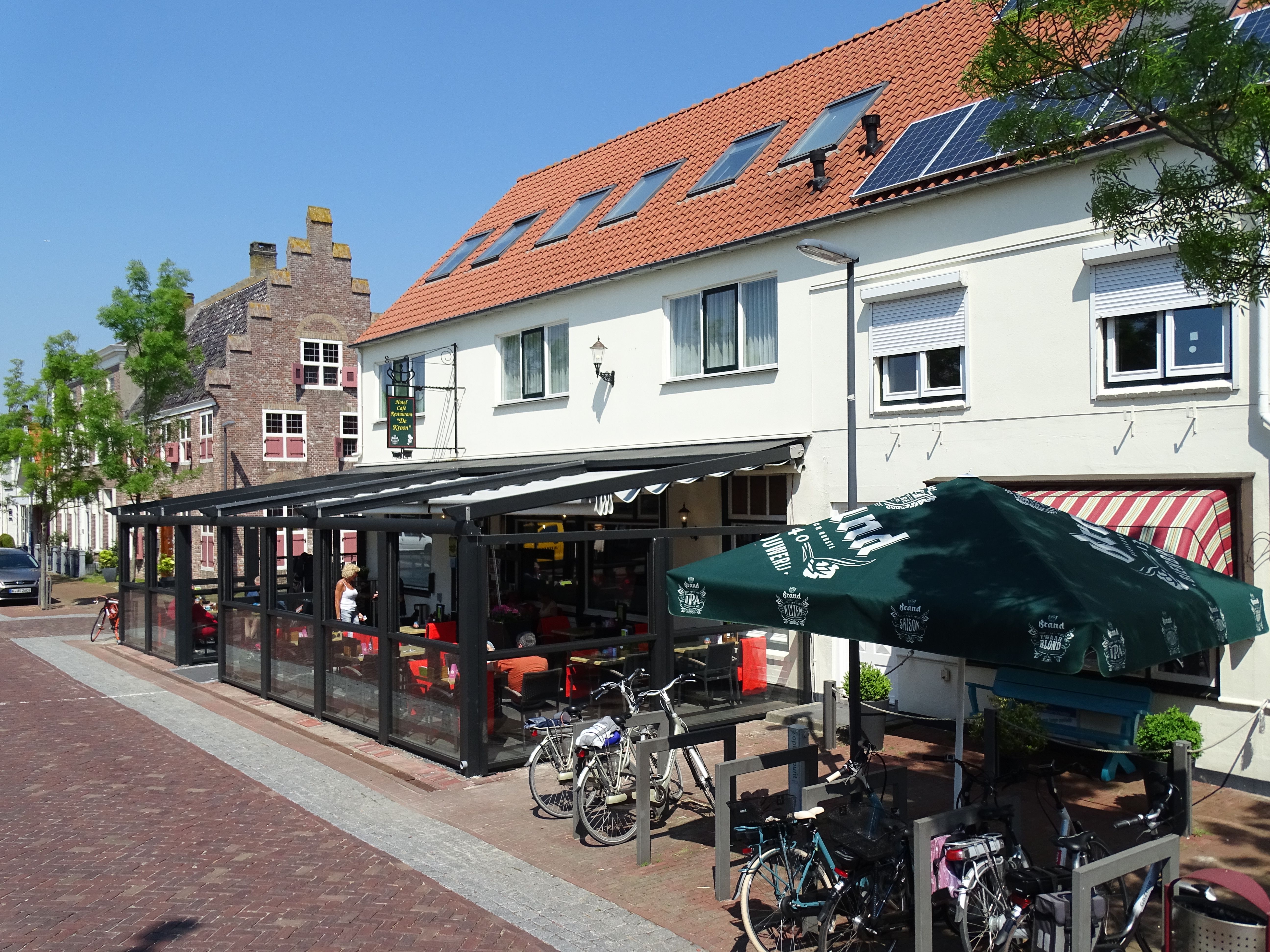 Buitenzijde