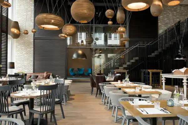 Motel One Munich - Campus - Comfort kamer, 1 queensize bed - GENERAL