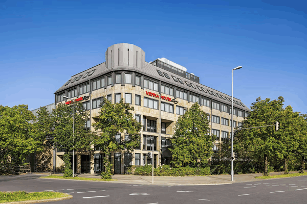 Vienna House Easy by Wyndham München - Comfort kamer - FRONT