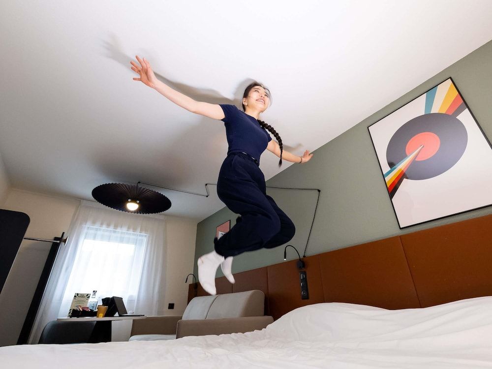 afbeelding van Standaard kamer, 1 tweepersoonsbed met slaapbank (1 place)