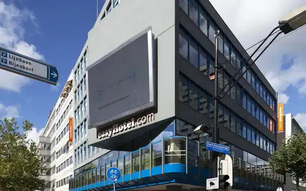 easyHotel Rotterdam City Centre - Standaard Twin kamer, 2 eenpersoonsbedden - GENERAL