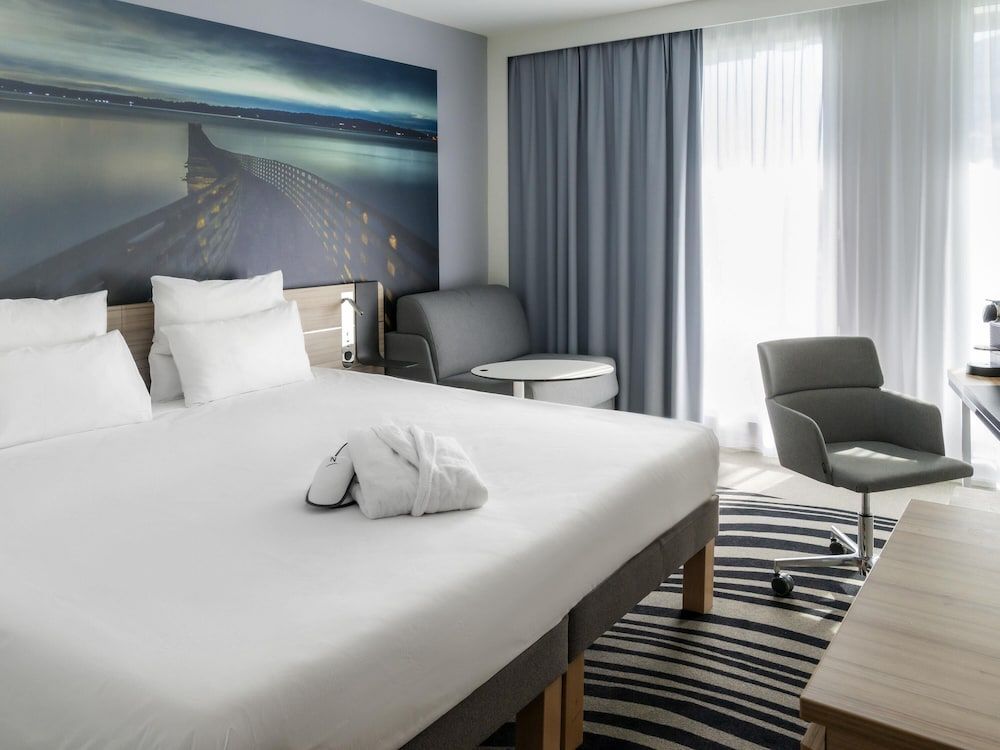 afbeelding van Executive kamer, 1 tweepersoonsbed met slaapbank