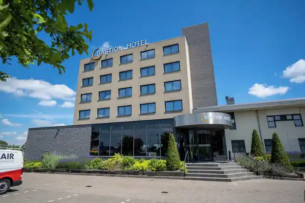 Bastion Hotel Groningen - Deluxe kamer - FRONT