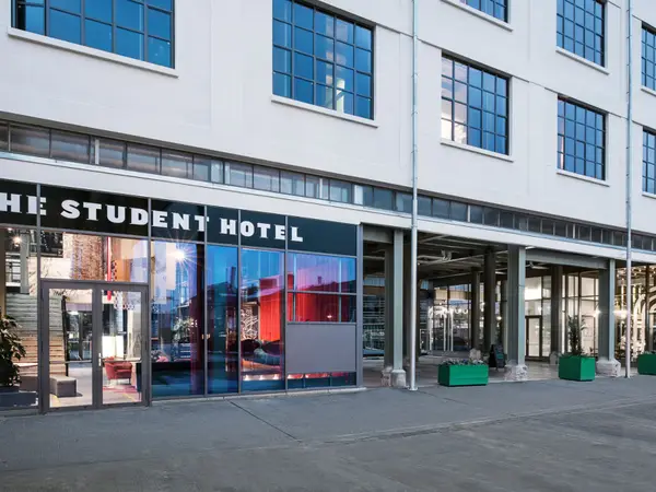 The Social Hub Maastricht - Deluxe studio - FRONT