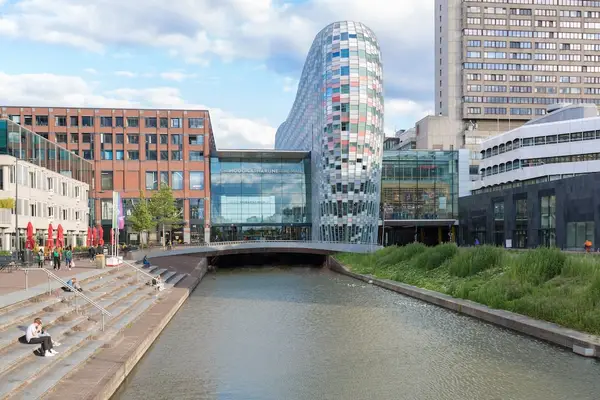 Crowne Plaza Utrecht - Central Station, an IHG Hotel - Standaard kamer, 1 queensize bed, toegankelijk voor mindervaliden - GENERAL