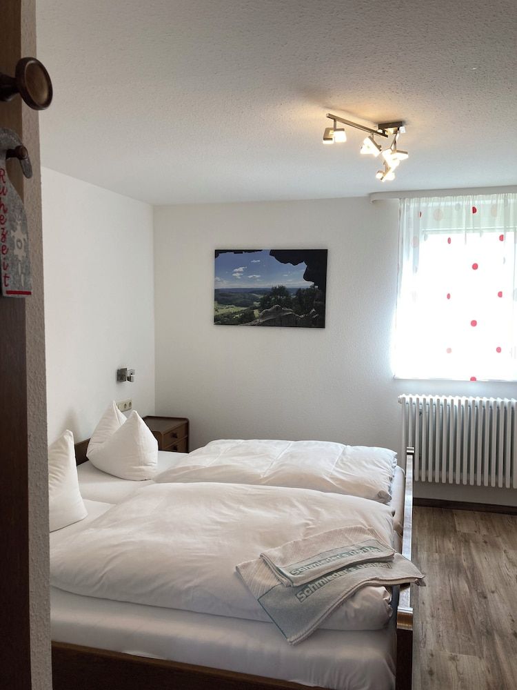 afbeelding van Eenvoudige tweepersoonskamer (Haupthaus)
