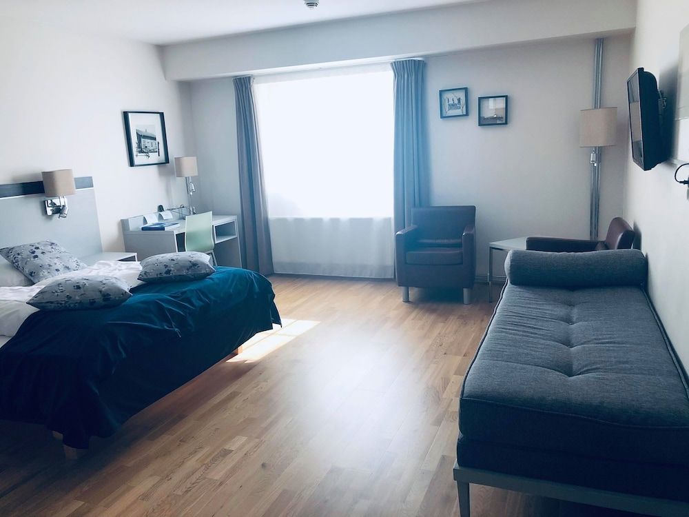 afbeelding van Eenvoudige kamer, 1 twee- of 2 eenpersoonsbedden, toegankelijk voor mindervaliden