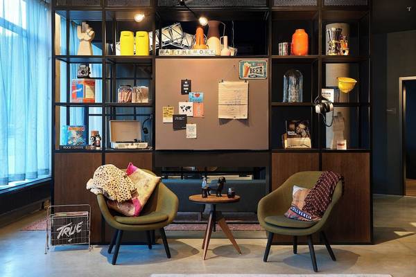 Moxy Essen City - Kamer, 2 eenpersoonsbedden - GENERAL