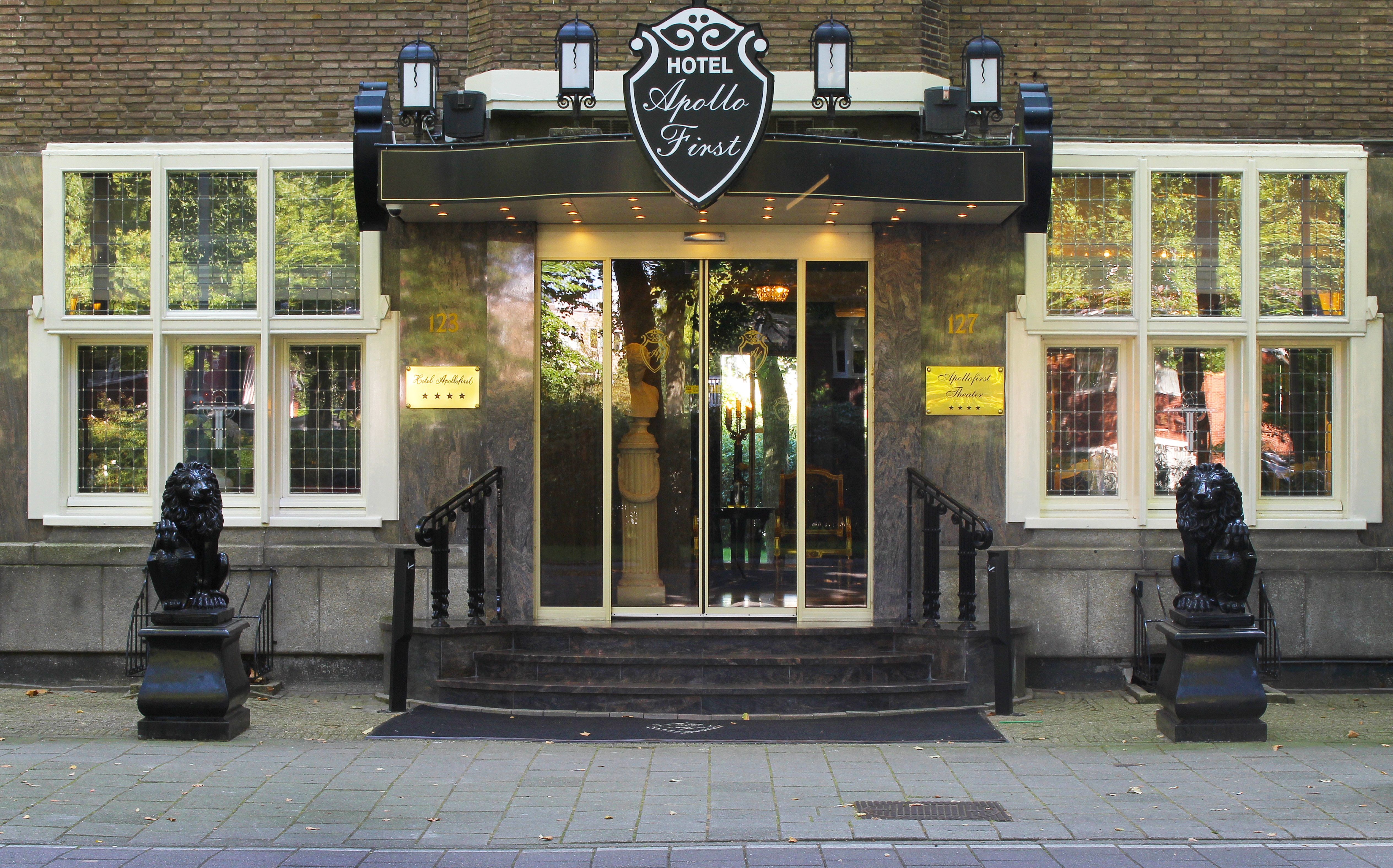 Buitenzijde