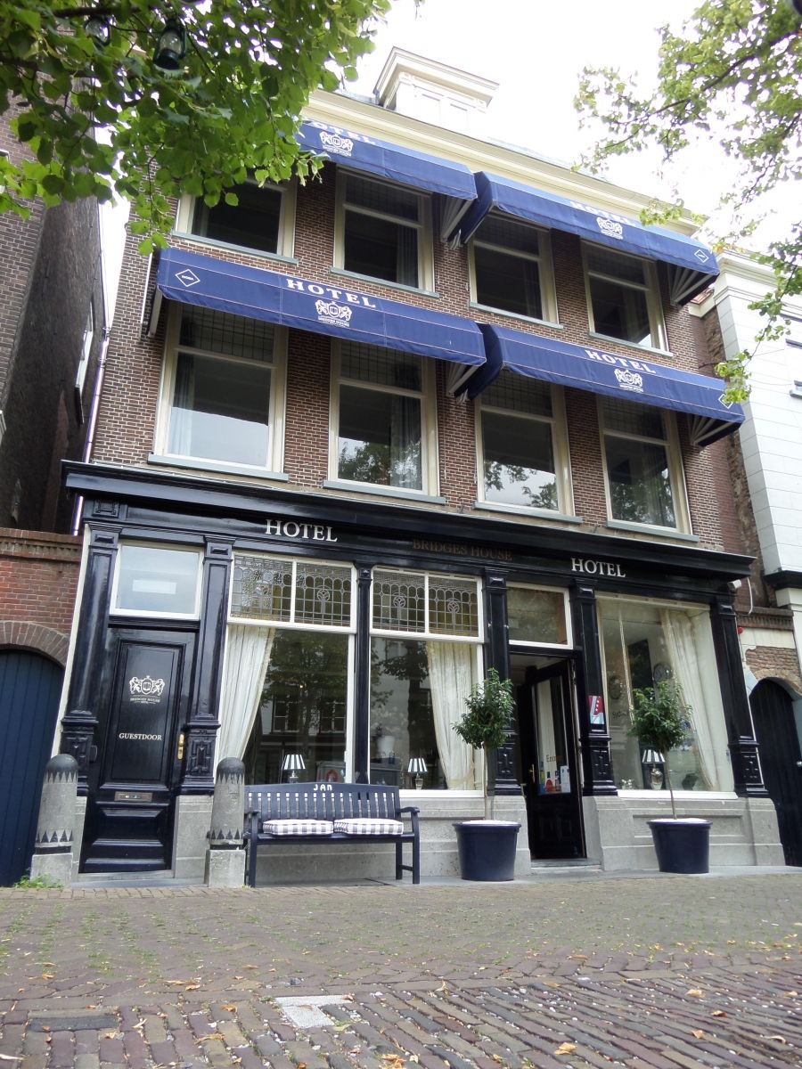 Buitenzijde