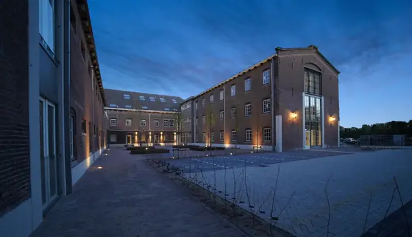 Fletcher Hotel De Oude Gevangenis-Alkmaar - Lente Sale - FRONT