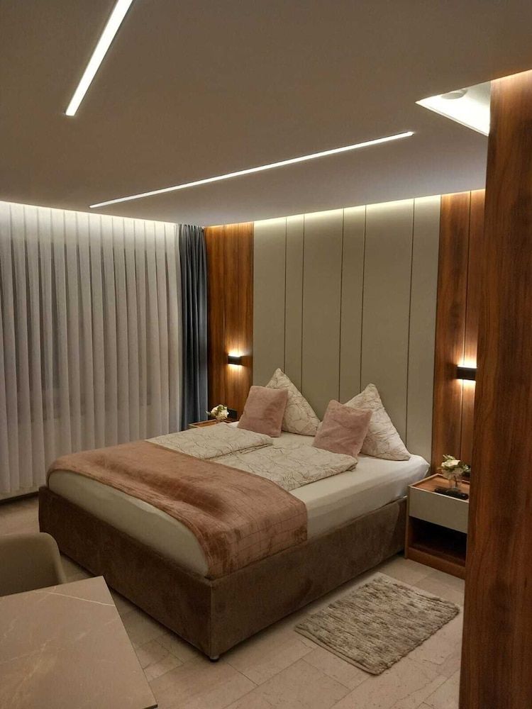 afbeelding van Deluxe tweepersoonskamer, 1 slaapkamer, niet-roken, uitzicht op stad