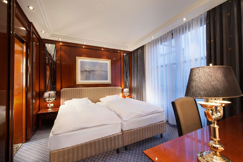 afbeelding van Suite