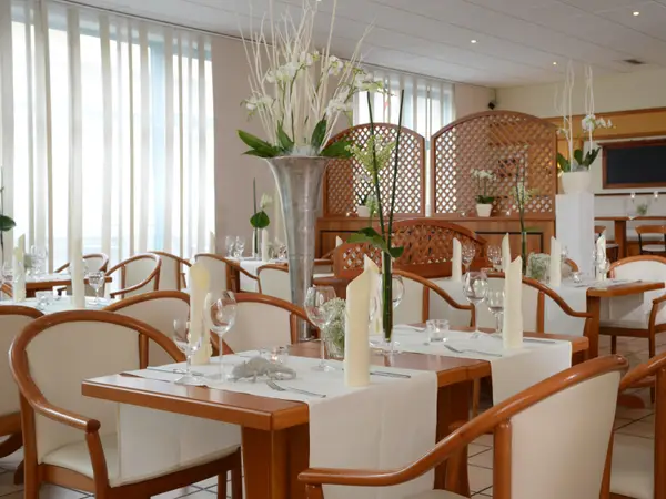 Hotel Residenz Oberhausen - Voordeel Special - RESTAURANT