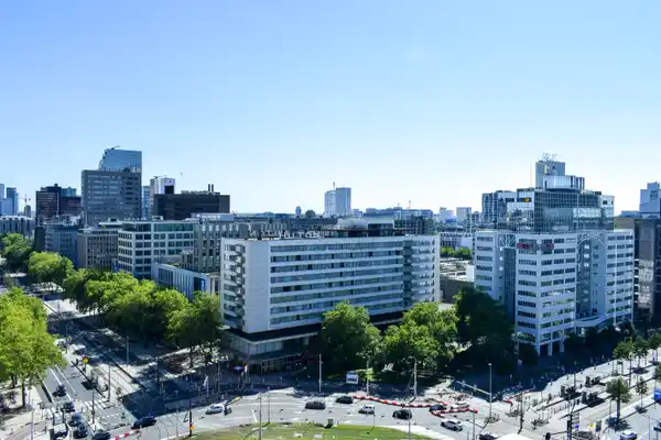 Hilton Rotterdam - Standaard Kamer - FRONT