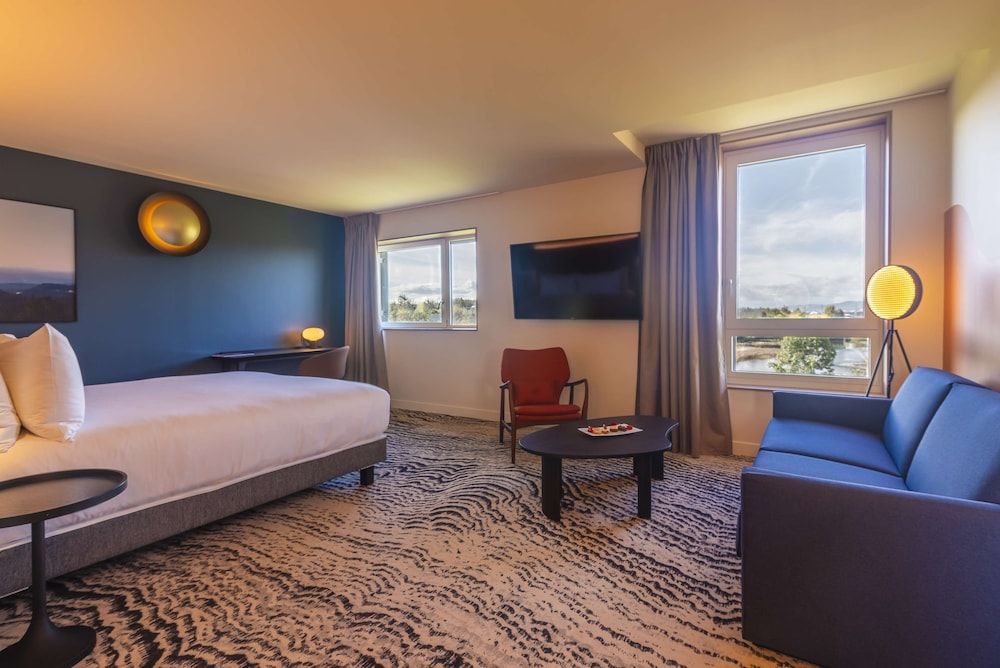 afbeelding van Junior suite, 1 kingsize bed, uitzicht op meer