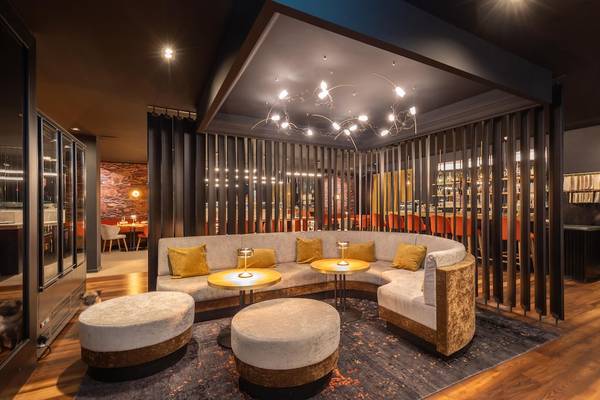 La Mansion Vi Vadi Hotel - Tweepersoonskamer, balkon, uitzicht op binnenplaats (Light) - GENERAL