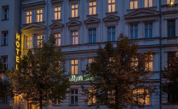 Myer's Hotel Berlin - Comfort kamer (Small) - GENERAL