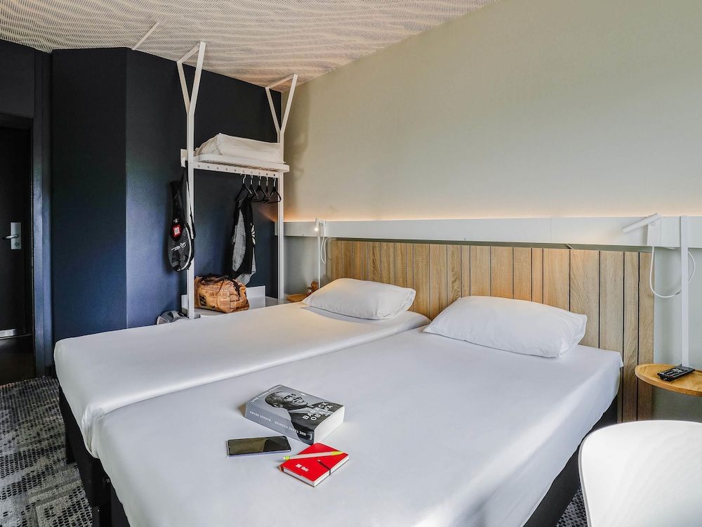 afbeelding van Kamer, 2 eenpersoonsbedden