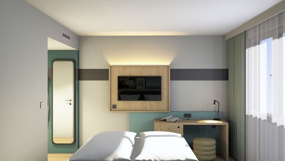 afbeelding van Kamer, 1 queensize bed met slaapbank
