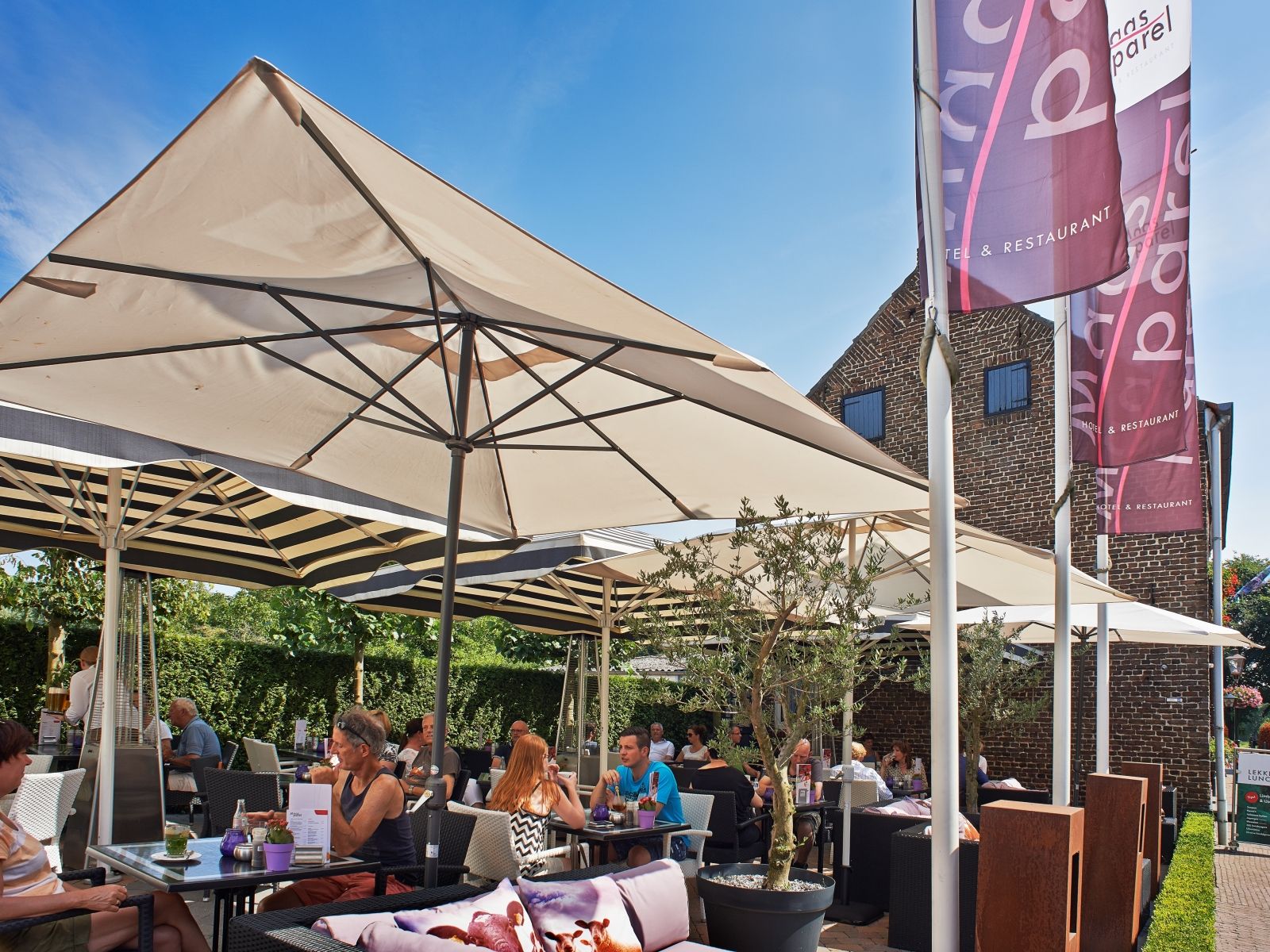 Hotel-Restaurant De Maasparel in Arcen - de beste aanbiedingen!