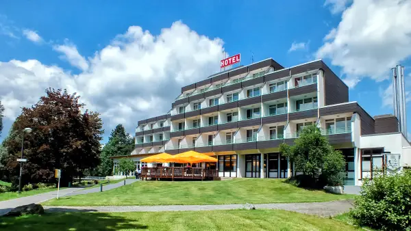 Parkhotel Olsberg - Lente Sale - FRONT