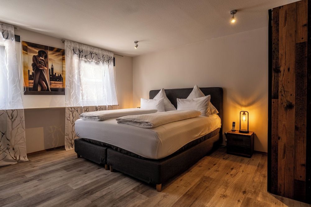afbeelding van Eenvoudige tweepersoonskamer, 1 queensize bed