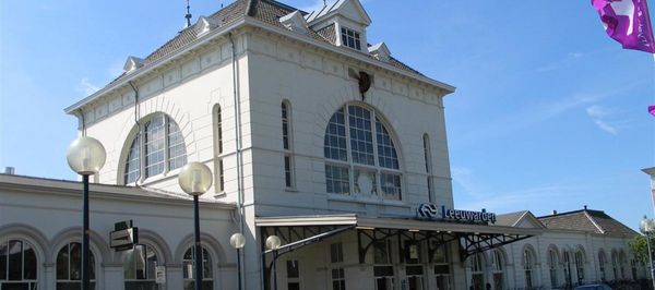 Hotels bij Leeuwarden Station